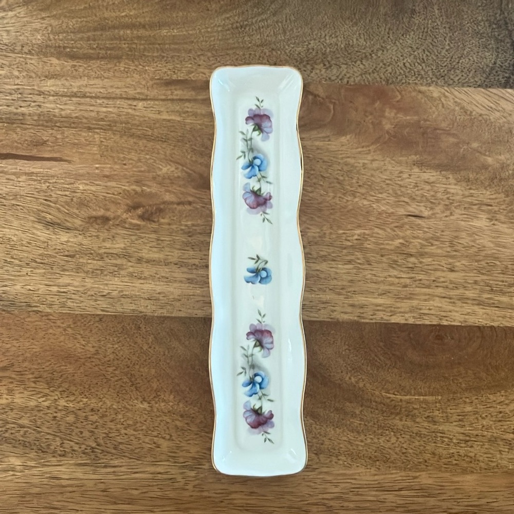 Vintage 1970s Royal Victorian Bone China Floral Dish with Gold Trim, England